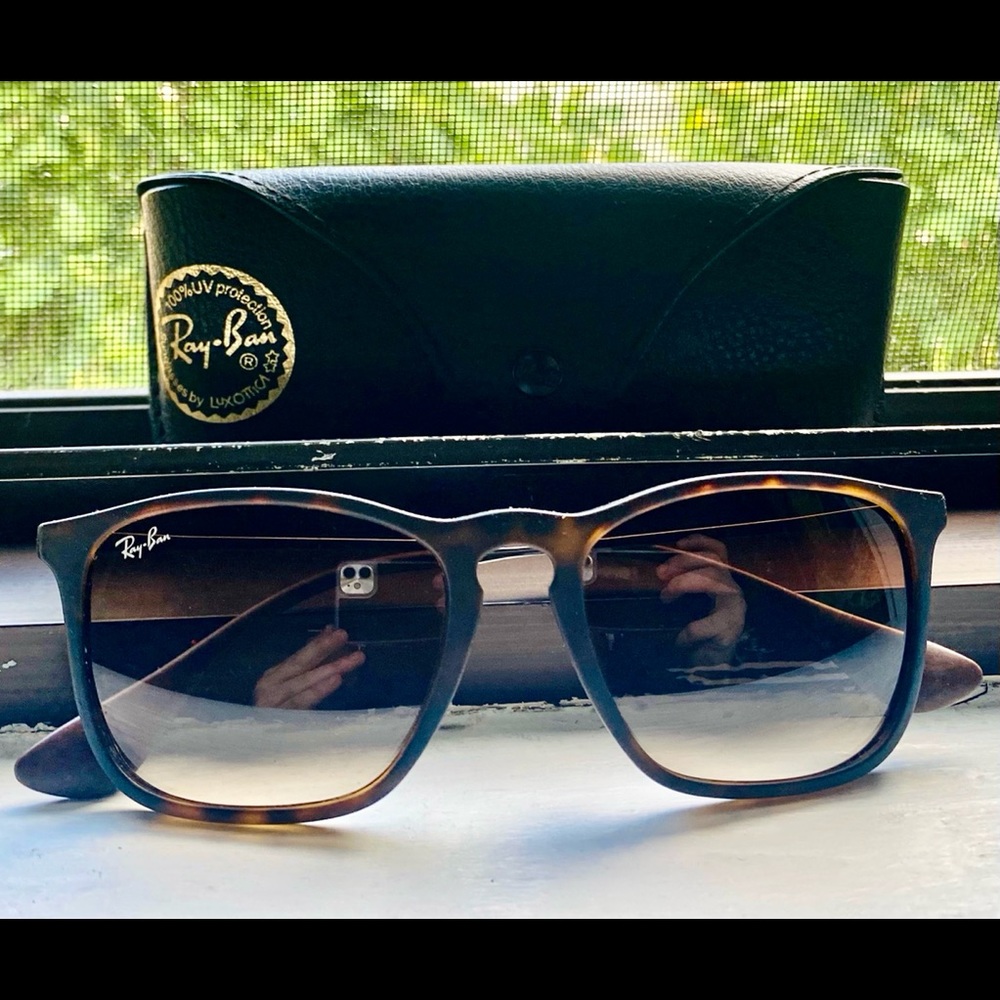Ray-Ban Chris Sunglasses